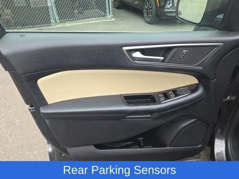 Used 2015 Ford Edge SEL w/ Equipment Group 201A AWD/4WD image 20