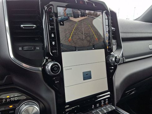 Used 2023 RAM 1500 Laramie image 19