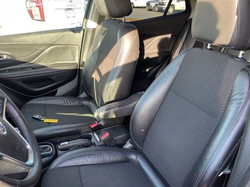 Used 2017 Buick Encore Preferred image 10
