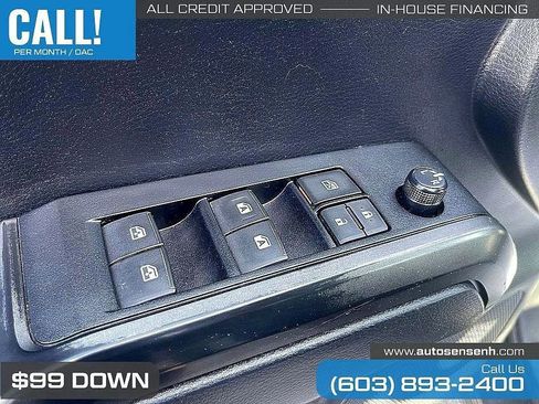 Used 2021 Toyota Tacoma TRD Off-Road w/ Technology Package image 14