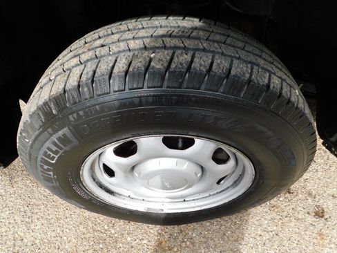 Used 2013 Ford F150 XL w/ Trailer Tow Pkg image 5