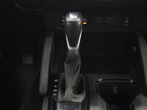 Used 2023 Nissan Frontier SV AWD/4WD image 20