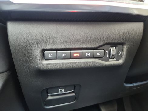 New 2025 Jeep Wagoneer S Launch Edition image 30