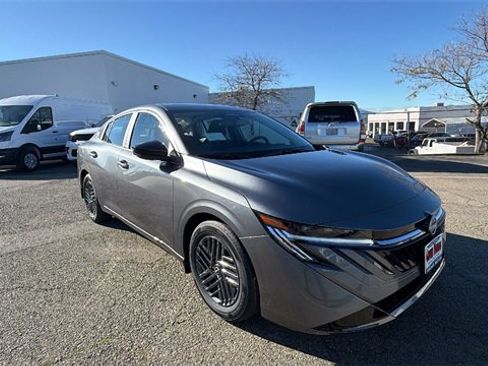 New 2026 Nissan Sentra SV image 2
