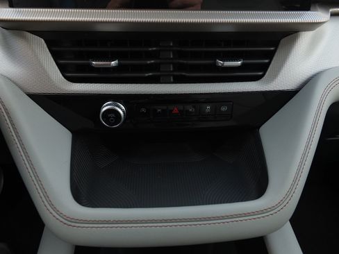 New 2026 Ford Explorer Active w/ Active Comfort Package RWD image 24