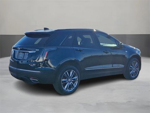 New 2026 Cadillac XT5 Sportv image 3