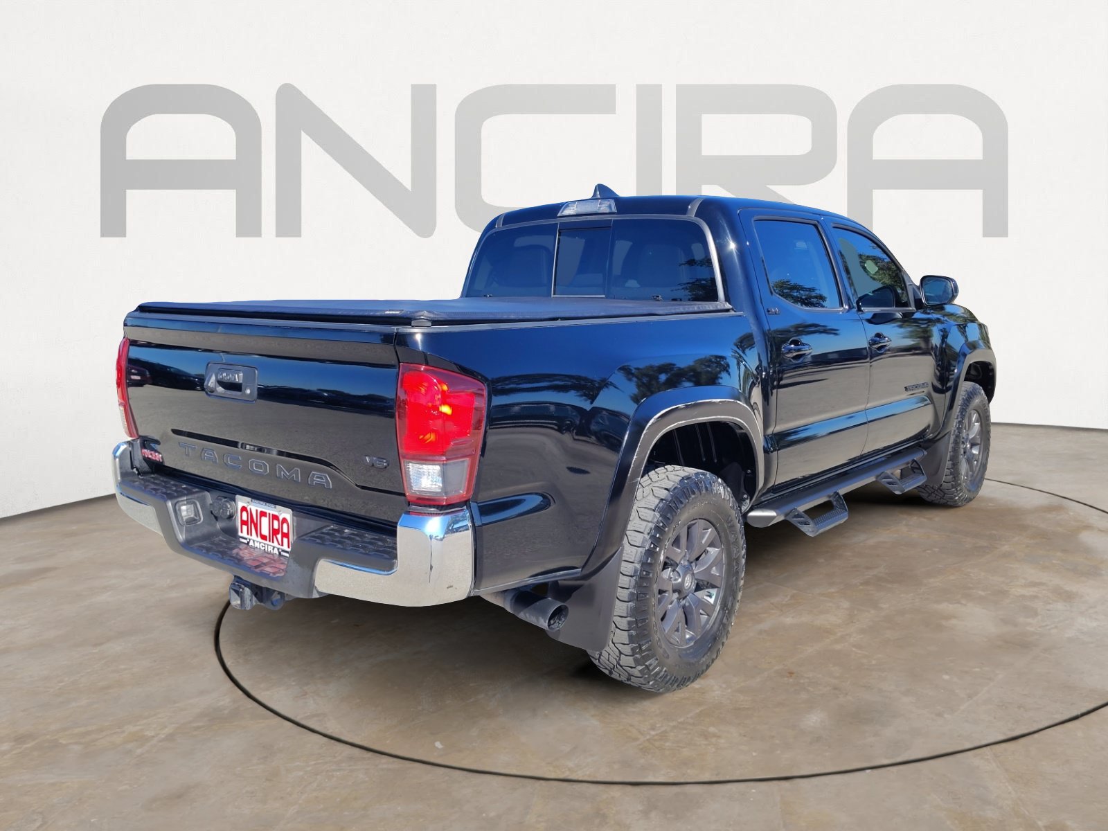 Used 2023 Toyota Tacoma SR5 RWD image 12
