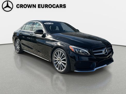 Used 2018 Mercedes-Benz C 300 Sedan image 2