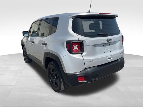 Used 2021 Jeep Renegade Sport AWD/4WD image 14