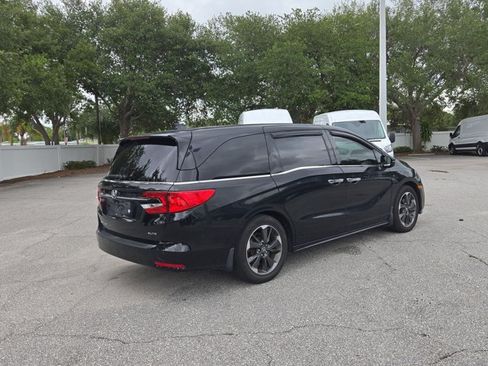 Used 2022 Honda Odyssey Elite image 5