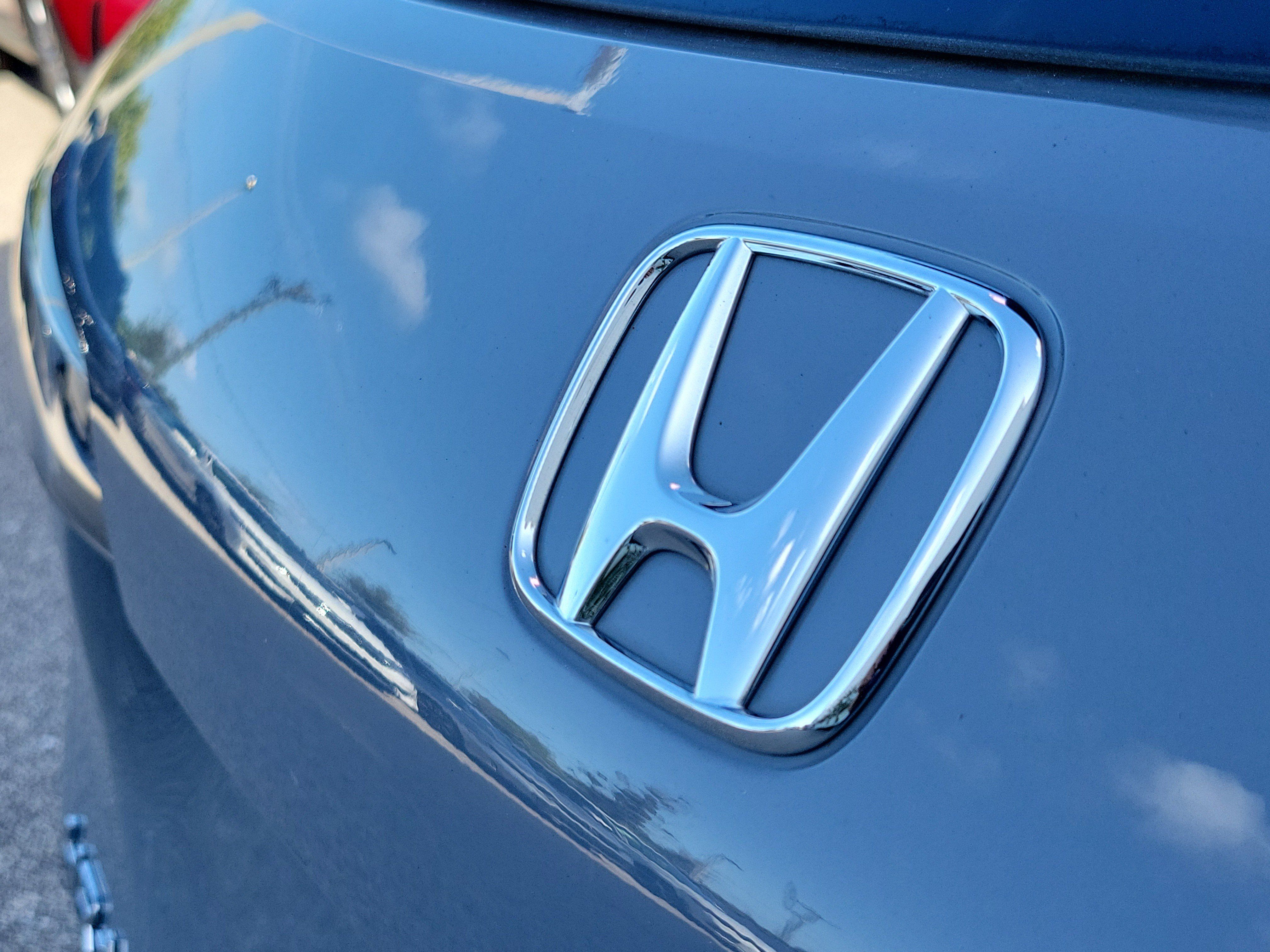 Used 2024 Honda HR-V Sport image 8