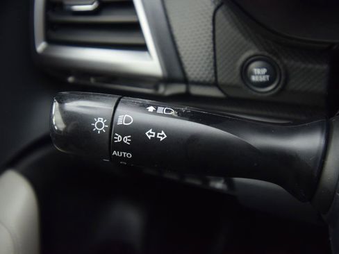 Used 2019 Subaru Forester Premium image 38