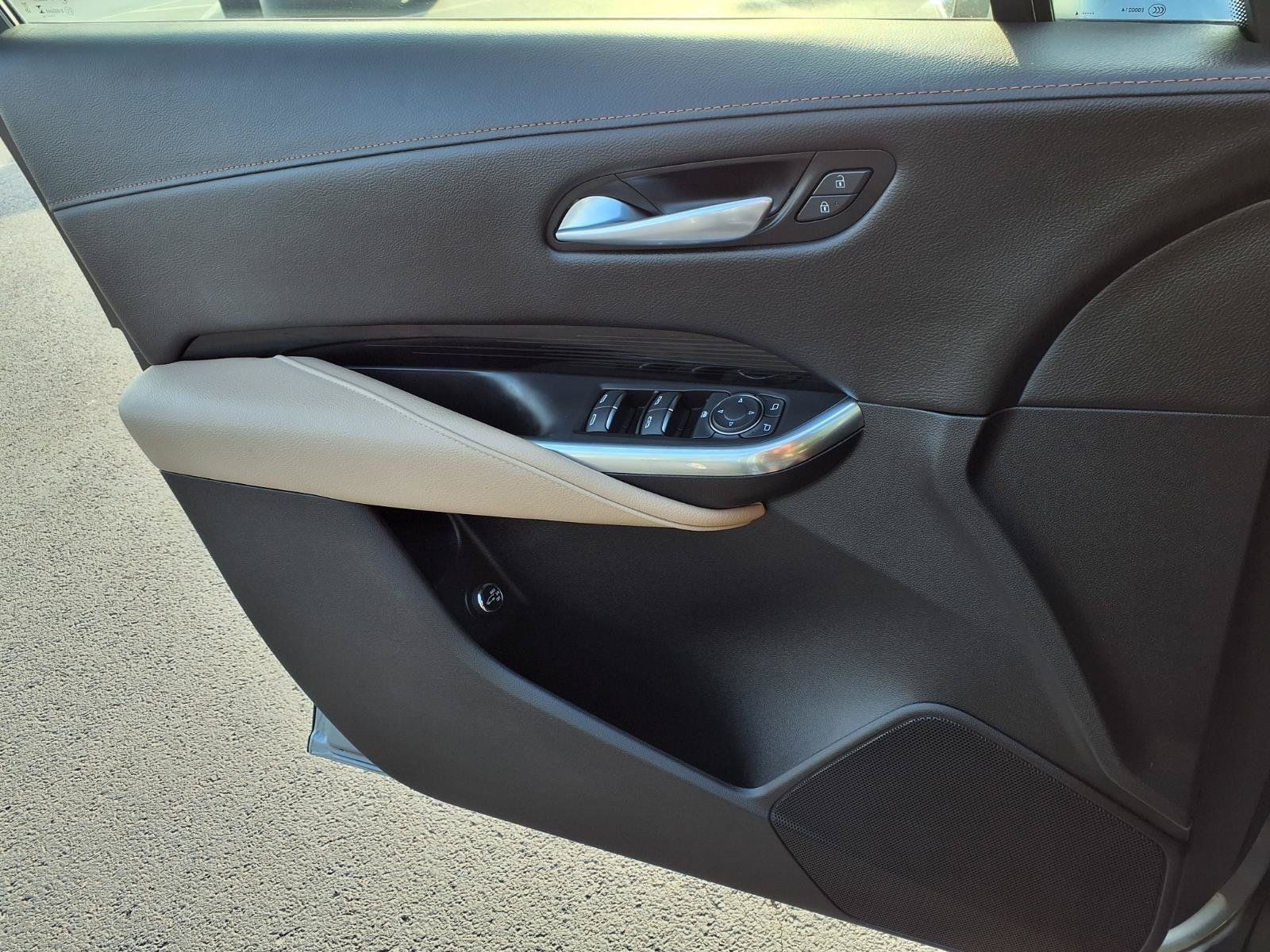 Used 2024 Cadillac XT4 Luxury FWD image 19
