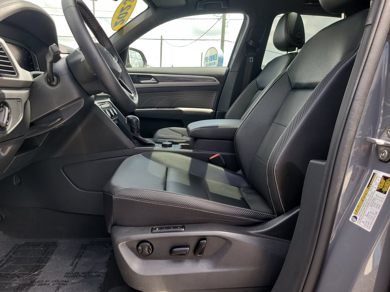 Used 2023 Volkswagen Atlas Cross Sport SEL AWD/4WD image 15
