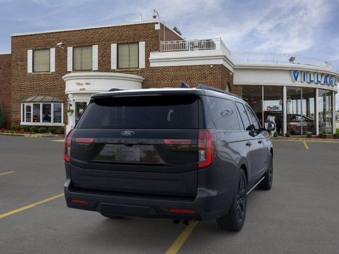 New 2025 Ford Expedition Max Platinum w/ Stealth Performance Package AWD/4WD image 8