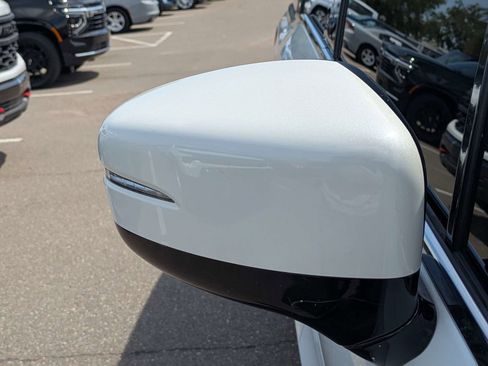 Used 2024 Honda Odyssey Elite image 11