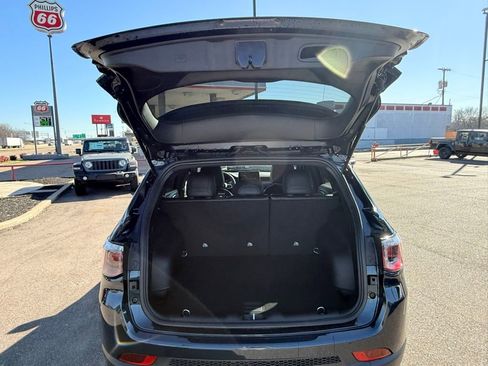 New 2026 Jeep Compass Latitude image 36