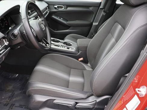 Used 2025 Honda Civic Sport image 11