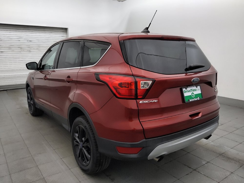 Used 2019 Ford Escape SE FWD image 5