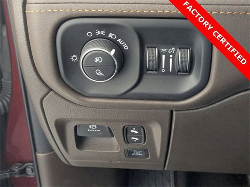 Certified 2025 RAM 1500 Limited image 16