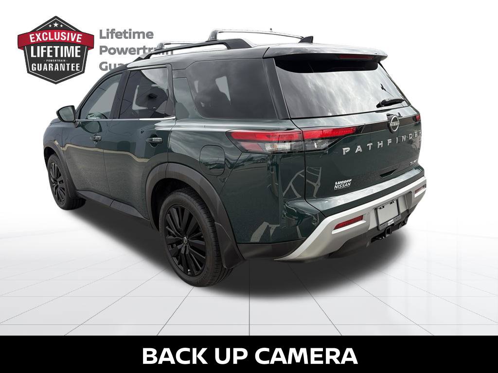 Certified 2023 Nissan Pathfinder SL w/ SL Premium Package AWD/4WD image 4