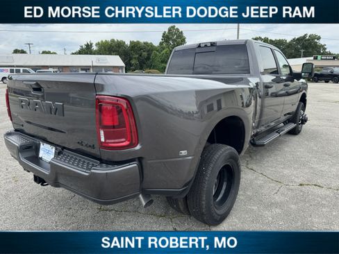 New 2026 RAM 3500 Big Horn AWD/4WD image 5