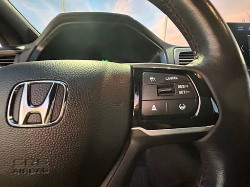 Used 2025 Honda Odyssey Sport-L image 12