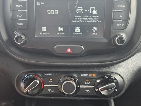 Used 2020 Kia Soul S image 21