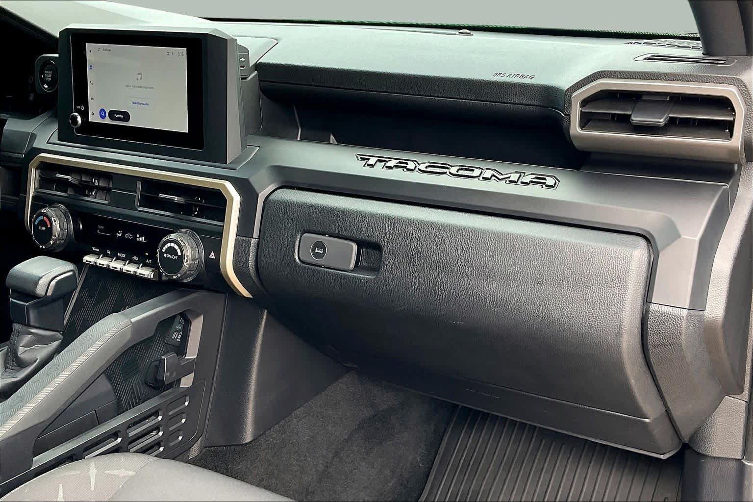 Used 2026 Toyota Tacoma SR AWD/4WD image 18