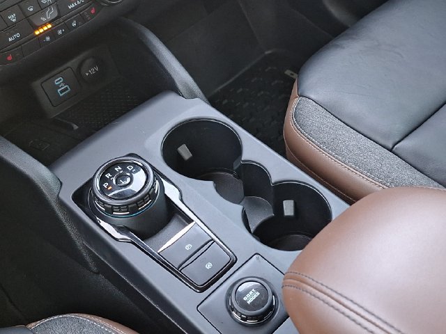 Used 2022 Ford Bronco Sport Outer Banks w/ Tech Package AWD/4WD image 24
