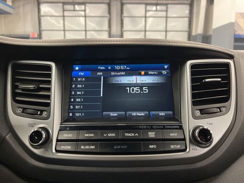 Used 2017 Hyundai Tucson SE Plus image 23