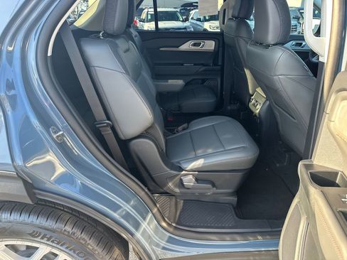 New 2025 Ford Explorer Active w/ Active Comfort Package image 38