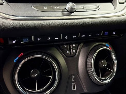 New 2026 Chevrolet Blazer LT image 18