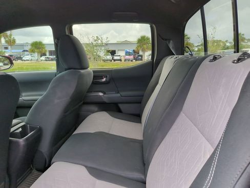 Used 2023 Toyota Tacoma TRD Sport w/ Advanced Technology Package AWD/4WD image 19