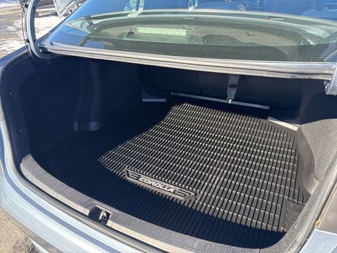 Used 2020 Toyota Corolla LE w/ Body Protection Package image 27