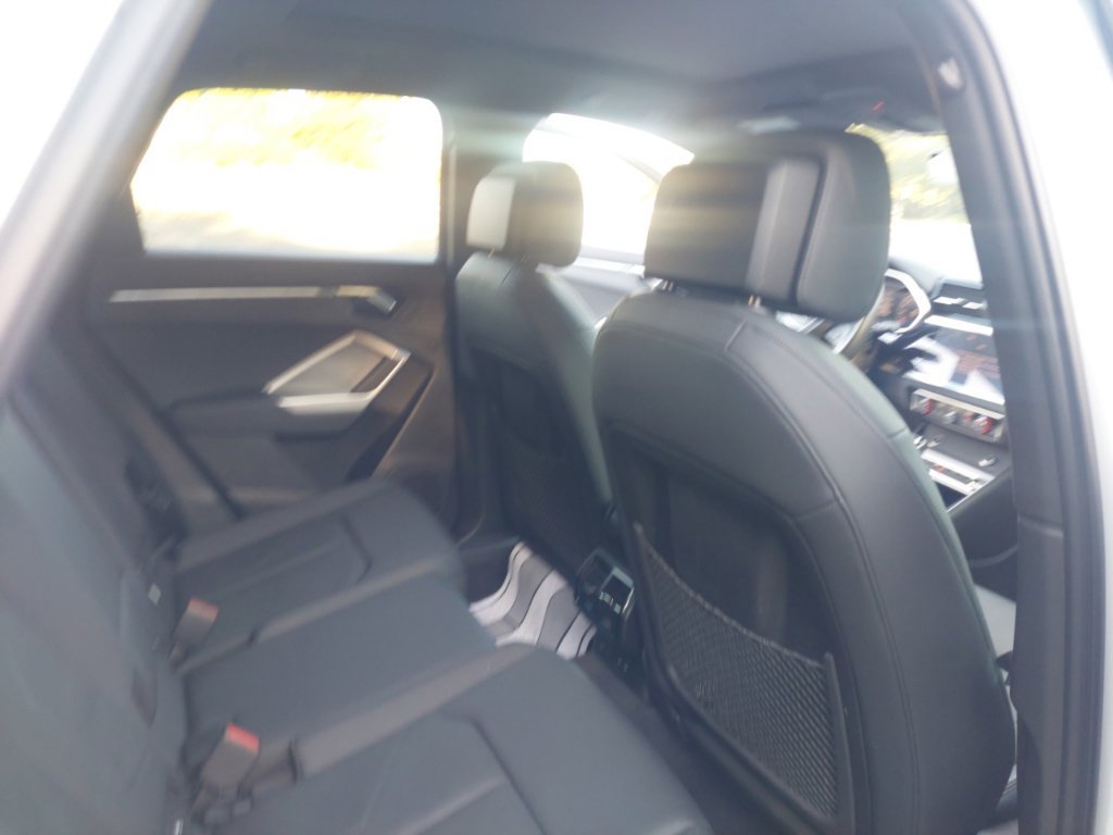 Used 2025 Audi Q3 2.0T Premium Plus w/ Premium Plus Package AWD/4WD image 26