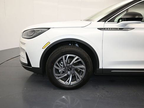 New 2026 Lincoln Corsair Premiere AWD/4WD image 9