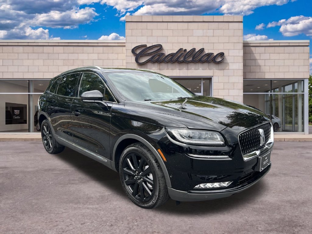 Used 2023 Lincoln Nautilus Reserve w/ Equipment Group 202A AWD/4WD image 3