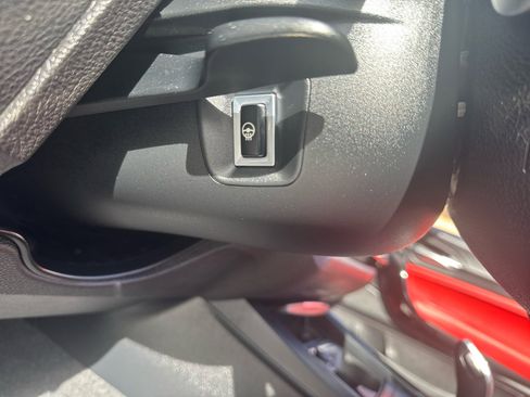 Used 2017 BMW 230i Convertible image 24