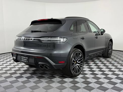 Certified 2026 Porsche Macan AWD/4WD image 9
