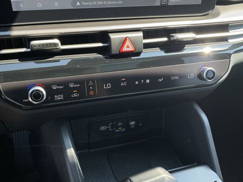 New 2026 Kia Sportage SX image 18