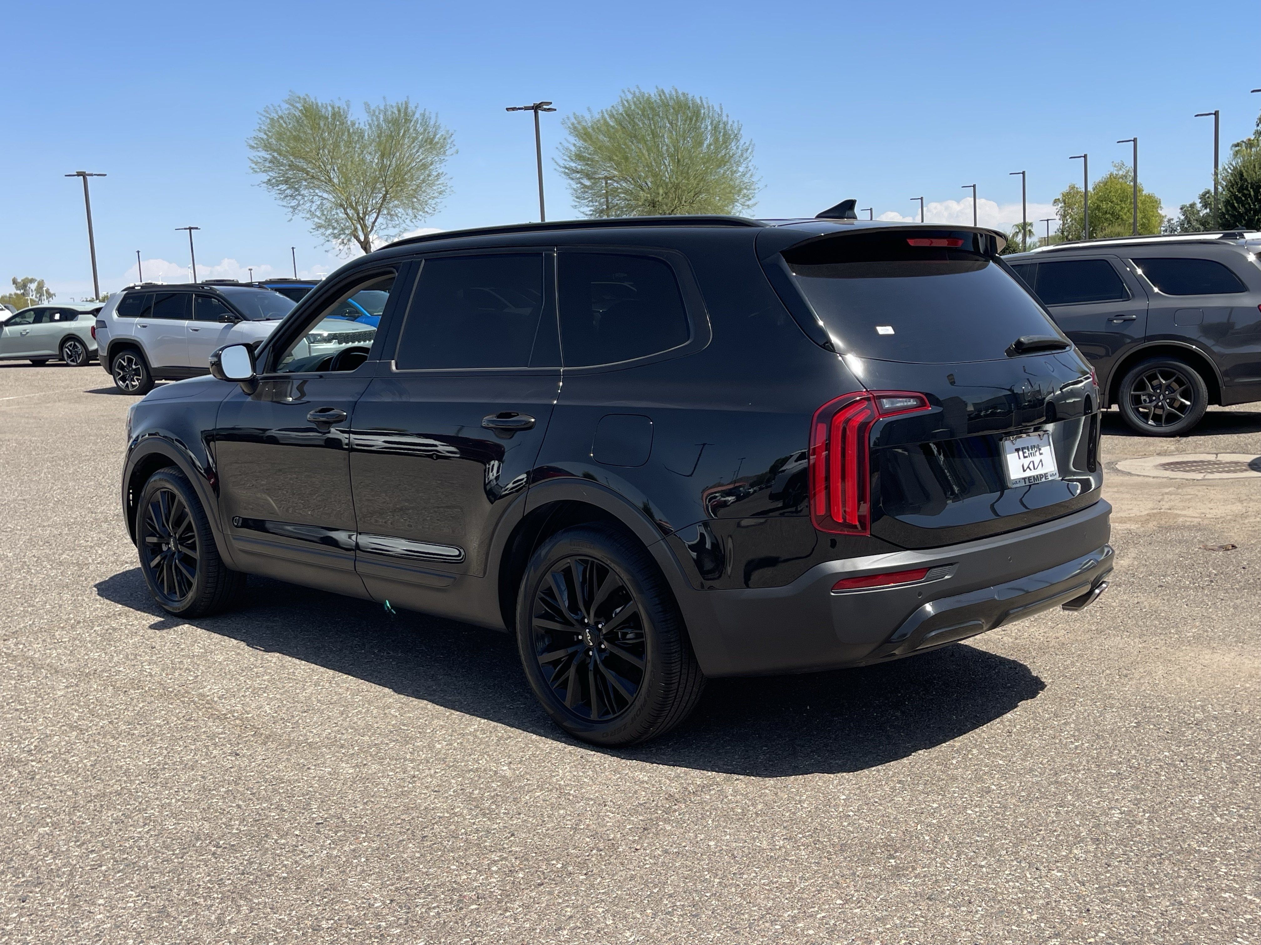 Used 2022 Kia Telluride SX FWD image 4