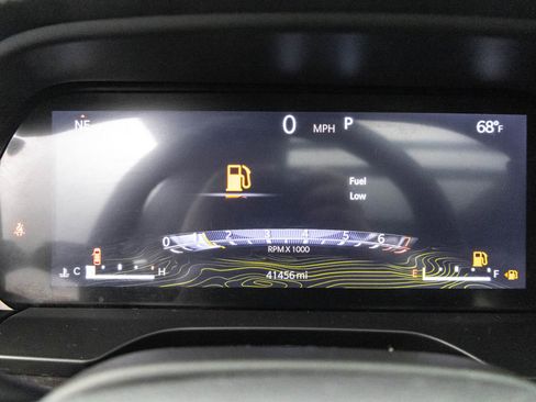 Used 2022 Jeep Grand Cherokee L Limited image 21