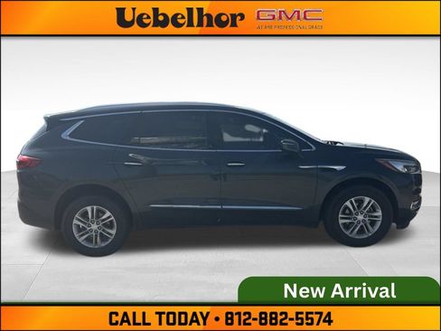 Used 2018 Buick Enclave Essence FWD image 5