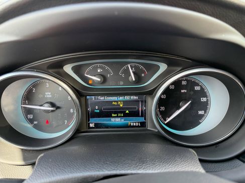 Used 2017 Buick Envision Essence AWD/4WD image 12