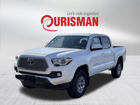 Used 2016 Toyota Tacoma SR5 image 6