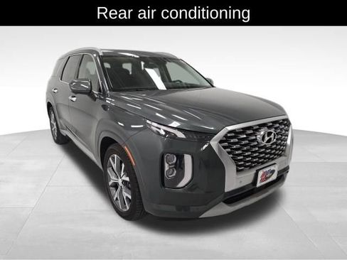 Used 2021 Hyundai Palisade Limited image 8