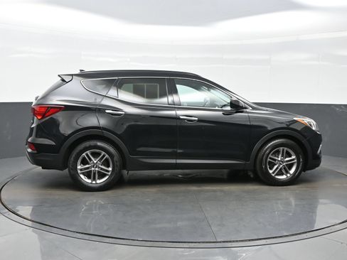 Used 2017 Hyundai Santa Fe Sport FWD image 7