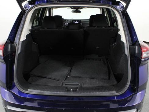 Certified 2026 Nissan Rogue SV FWD image 18