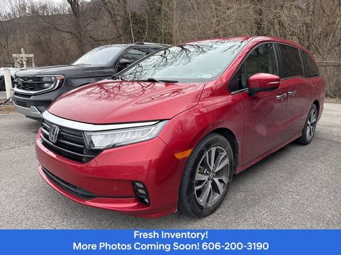 Used 2023 Honda Odyssey Touring image 8